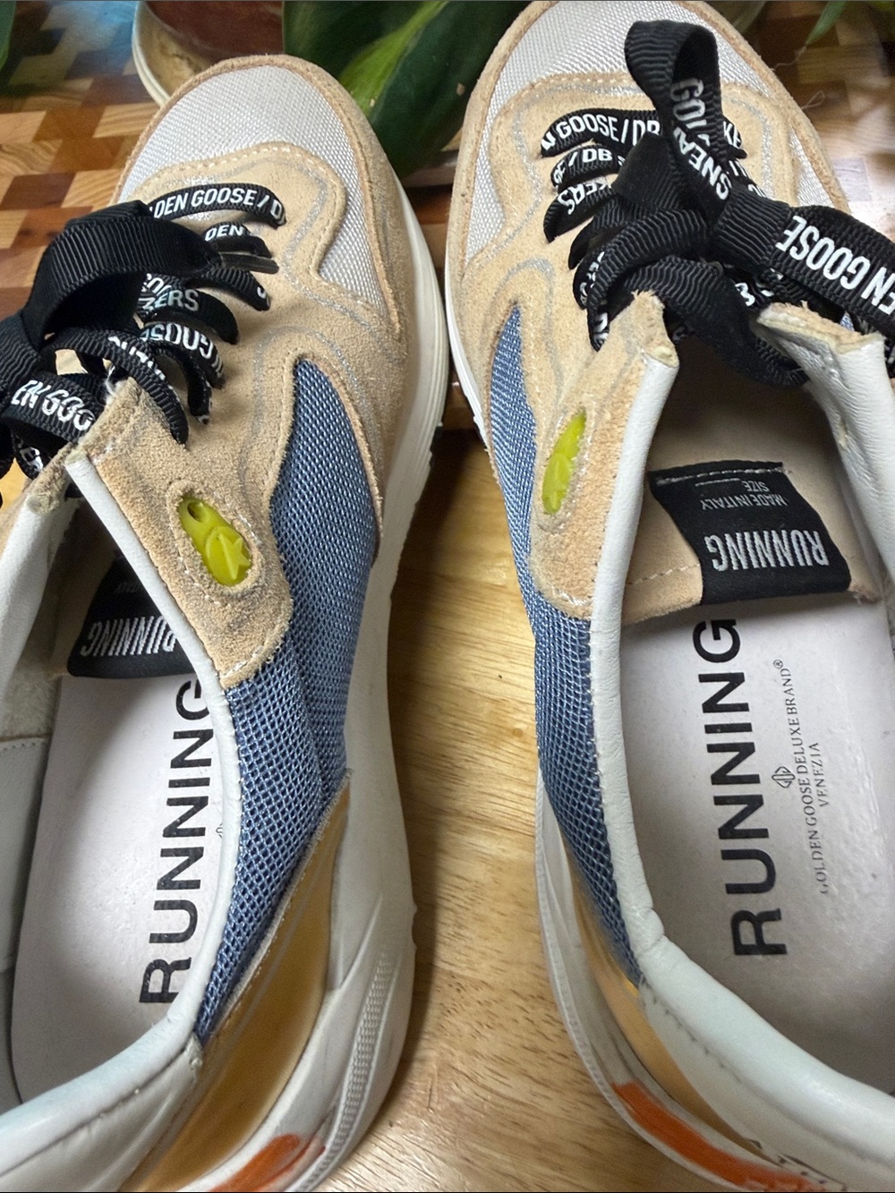 Star Beige & Pink Star Athletic Sneakers - Picture 5 of 7